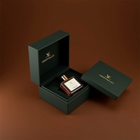 Boîte à parfum solide de luxe en papier avec logo en feuille d'or et ouverture magnétique pour flacon de parfum 50ml 75ml 100ml