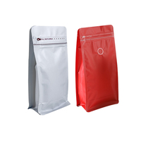 Pochette d'emballage en plastique de papier kraft à café en feuille à soufflets 250 g 1kg 2kg sacs de café à fond carré noir mat