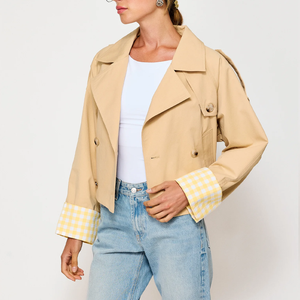 Veste <span class=keywords><strong>trench</strong></span> courte <span class=keywords><strong>beige</strong></span> pour <span class=keywords><strong>femme</strong></span> avec <span class=keywords><strong>trench</strong></span> <span class=keywords><strong>court</strong></span> à double boutonnage pour un style décontracté et chic - Product Image 3