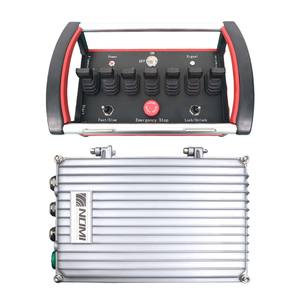 Systèmes de télécommande de grue entièrement automatiques avec personnalisation technologique exclusive, 7 joysticks, protection IP65, portée de 225 m - Product Image 3