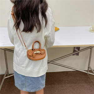 Ensemble de mini sacs à main en cuir PU, sac bandoulière avec décoration étoile mignonne - Product Image 4
