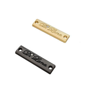Anpassungs buchstabe Zink legierung Metall Typenschild <span class=keywords><strong>Hand</strong></span> Nähen Kleidung Metall Etikett Tags Metall Kleidung Logo Marke Tags - Product Image 4
