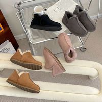 Service OEM ODM personnalisé, bottes courtes en peau de mouton véritable pour femmes, couture tressée classique, mi-mollet, directement de l'usine