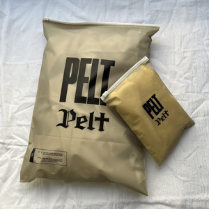 Wholesale Custom Logo Sage Grey Matte PE Zipper Bags For Fashion Brand Swimwear Outfit Packaging Bags - Product Image 4