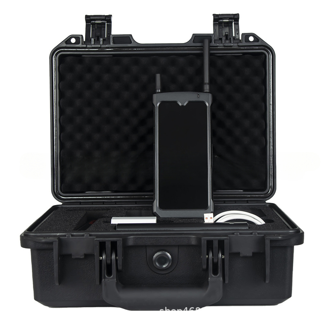 UAV Counter Anti Drone Detector 1-3km Long Range 350MHz-6GHz Portable Handheld Device with Alarm UAV Detector Drone Alarm System