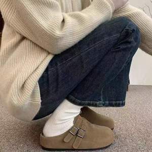 Penjualan Terbaik di Eropa sandal kulit PU bakiak sapi Suede bulu sol gabus dukungan lengkungan saham wanita kustom sepatu Mule - Product Image 5