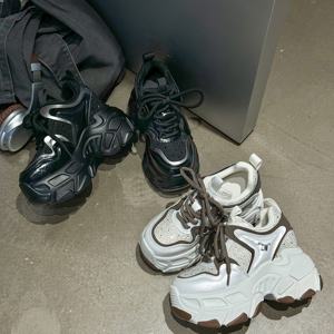 Chaussures <span class=keywords><strong>compensées</strong></span> à plateforme en cristal brillant en strass Chaussures pour dames augmentant la hauteur <span class=keywords><strong>Baskets</strong></span> originales pour femmes - Product Image 3