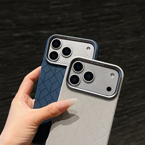 เคสโทรศัพท์มือถือ iPhone 15 Pro Max แบบกันกระแทก ป้องกันรอยขีดข่วน ผิวสัมผัสแบบด้าน ลายเพชร พร้อมแม่เหล็กป้องกันเลนส์ ครอบคลุมรอบตัวเครื่อง - Product Image 2