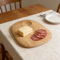 Planche à découper et à servir en bois de chêne 100% naturel, forme de galet à bords arrondis, avec porte-œufs pour charcuterie, fromage, fruits