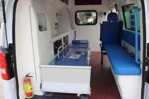 Ambulance de conversion d'équipement de véhicule spécial convertie <span class=keywords><strong>Van</strong></span> Overhead Cabinet Kit - Product Image 5