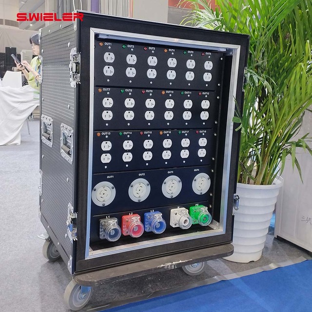 3-Phase Distro Power in 400A Edison Twist Lock Socket Output 18/24/36 Outlet Stage Dj Light Concert America Power Distributor