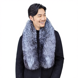 Sciarpa in Vera Pelliccia di Volpe Argentata Naturale, Calda Sciarpa Invernale in Pelliccia di Volpe Bianca, Morbido Collo Lungo in Pelliccia - Product Image 2