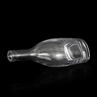 Embouteilleur de verre rond transparent personnalisé pour Brandy Gin Rhum Vodka Tequila Whisky Liqueur Super Flint Design avec bouchon en liège