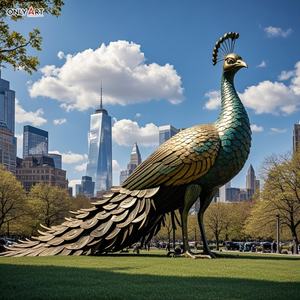 ديكور مربع لحديقة المدينة فن صب يدوي كبير تمثال طاووس معدني من البرونز تمثال تمثال طاووس نحاسي عملاق - Product Image 3