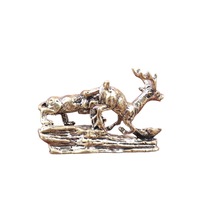 1 pièce Figurine en laiton motif léopard chassant un cerf tacheté, décoration rétro solide, objet décoratif de bureau, figurine en cuivre