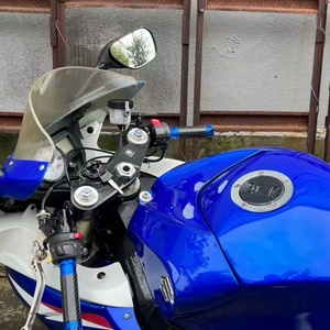 <span class=keywords><strong>Moto</strong></span> <span class=keywords><strong>Suzuki</strong></span> GSX600 Super Sport Usata, Prestazioni Violente per Guida Ricreativa e Sportiva, <span class=keywords><strong>Moto</strong></span> a Benzina - Product Image 5