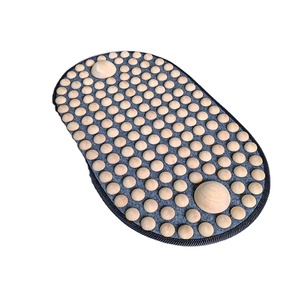 प्राकृतिक ठोस लकड़ी पैर मालिश चटाई स्क्रैपिंग फ़ंक्शन मालिश कंबल अकुप्रेशर मैट चलने पैड स्वास्थ्य देखभाल उत्पादों - Product Image 4