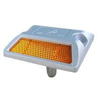Vente en gros de goujon de route en aluminium à haute luminosité réflecteur PMMA réfléchissant multicolore produit d'avertissement de trafic