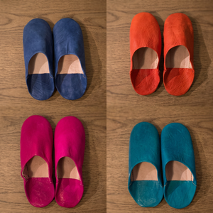 Chaussures d'intérieur pour femmes en cuir véritable couleur unie, à bout pointu, légères et confortables, avec motif floral et strass, toutes saisons - Product Image 4