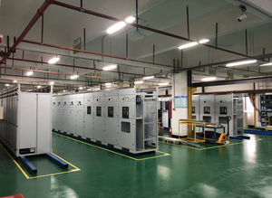 Aparamenta UniSafe de media tensión con aislamiento de gas para armario interior de marca Original de 2/1/2/2/2 - Product Image 2