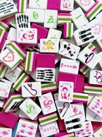 Vente en gros d'usine : Jeu de Mahjong américain personnalisé en acrylique fait main, motif Bond Girl, pour commande en gros