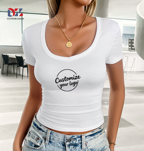 T-shirt estiva da <span class=keywords><strong>donna</strong></span> a maniche corte con scollo a V, ricamo logo, vestibilità morbida, taglio basso e dettagli a costine - Product Image 1