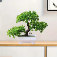Arbre bonsaï artificiel réaliste dans un pot blanc, feuillage vert vif, plastique durable, parfait pour la décoration intérieure, utilisation en intérieur/extérieur