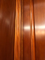 Panneaux de porte de dressing sur mesure en bois massif noyer noir, design moderne pour chambre et salon, pour toute la maison