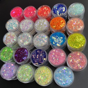 10 g/sac vente en gros en vrac artisanat gros paillettes blanc irisé mélangé paillettes pour verre de boule à <span class=keywords><strong>neige</strong></span> - Product Image 6