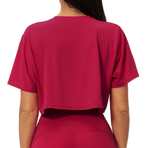 T-shirt court surdimensionné pour femme en 78 % polyamide et 22 % élasthanne, imprimé personnalisé, coupe ample, couleur unie, idéal pour le fitness - Product Image 2