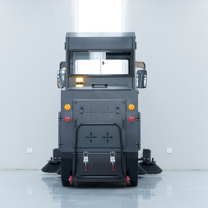 New Chancee CG-SP 190/180 Ride-On Self-Propelled <b>Floor</b> & Road <b>Clean</b> With 48V Battery <b>Floor</b> Sweeper - Product Image 6