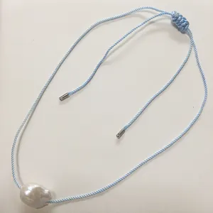 Collana girocollo regolabile annodata con perle d'acqua dolce naturale lunghezza totale collana lunga 65 cm, perla barocca 13-19mm, cavo in nylon