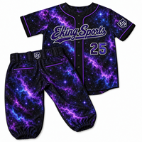Ensemble de shorts et de chemises de baseball personnalisés OEM, couleur marron, avec des patchs appliqués avec le nom de l'équipe ou du club, design en sergé, uniforme de baseball, vêtements de sport