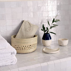 Recipientes Decorativos Personalizados al por Mayor para Velas, Estilo Nórdico Blanco de Lujo, Jarra Grande de Cerámica para Velas con Tapa - Product Image 4