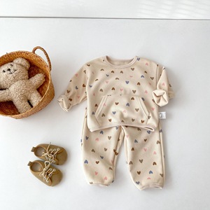 Conjunto de Moletom Infantil de Waffle com Corações para Primavera e Outono, Roupa de Duas Peças Solta com Punhos e Pequenos Corações Coloridos para Bebês - Product Image 3