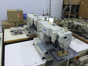 Machine à coudre industrielle électronique 210E d'occasion avec fonction d'entrée de données, zone de couture 130*60mm - Product Image 2
