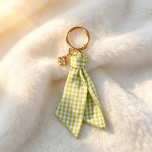 Porte-clés en soie pour femme, tendance, en tissu tissé, breloque de sac, porte-clés de voiture, accessoire cadeau, vente en gros - Product Image 1