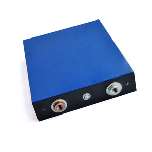 ผู้ผลิตจัดหาแบตเตอรี่ LFP 3.2V 100AH 110Ah แบตเตอรี่แบบสี่เหลี่ยมชาร์จได้ แบตเตอรี่ลิเธียมไอออนกำลังสูง - Product Image 4