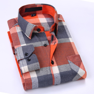 Camisas à <span class=keywords><strong>carreaux</strong></span> <span class=keywords><strong>bleu</strong></span> ciel <span class=keywords><strong>et</strong></span> noir OEM/ODM, manchette hexagonale personnalisée à poche unique, col rabattu, <span class=keywords><strong>chemise</strong></span> en flanelle à manches longues pour hommes - Product Image 6