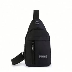 Bolso Bandolera Deportivo Impermeable con Orificio para Auriculares y Logotipo Personalizado, Bolso de Pecho para Hombre - Product Image 2