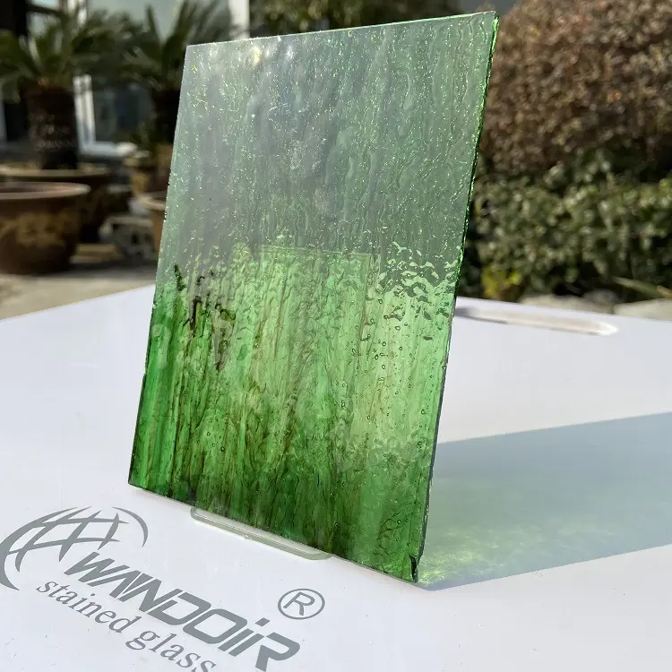 ガラスアートワーク大聖堂ガラス3mm透明ステンドグラスシートパターン中国メーカー