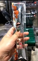 Machine d'emballage automatique haute productivité pour bâtonnets de glace, alimentée par moteur, pour sacs en plastique/film pour l'industrie alimentaire