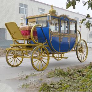 Carruaje Eléctrico de 4 Ruedas Tipo Royal Horse Drawn Carriage OEM en Venta - Motor de 2000W, Alcance de 80km para Eventos Turísticos y Bodas - Product Image 2