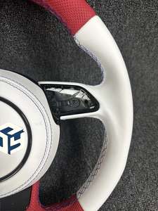 Volant en cuir pour Audi A3 8V A6 C7 C6 <span class=keywords><strong>S3</strong></span> A5 A4 B8 B9 Q7 Q5 RS3 A7 TT S8 Q8 S4 A8 RS7 S5 S6 S7 - Product Image 3