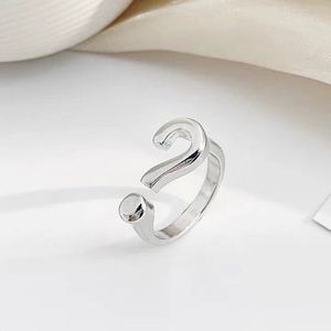 Anello con segno di domanda in stile coreano, design creativo personalizzato, unisex, superficie semplice e lucida, elegante, a forma geometrica, squisito - Product Image 3