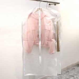 Bolsa de Almacenamiento Colgante Plegable, Bolsa de Ropa Plegable de PET+PE, Funda Protectora de Traje Impermeable de Plástico PVC Suave a Prueba de Humedad - Product Image 1