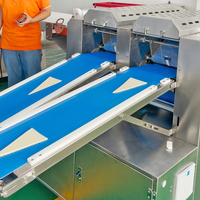 Ligne de production de croissants en acier inoxydable de qualité alimentaire, machine à croissants entièrement automatique avec unité intégrée personnalisable