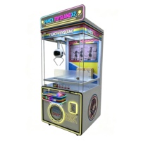 Machine à griffes d'arcade à monnayeur avec écran pour la distribution de peluches, de poupées et de cadeaux