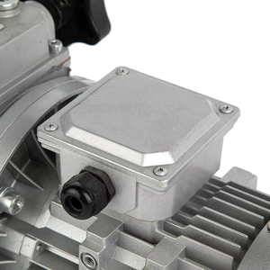 Moteur à induction AC triphasé <span class=keywords><strong>de</strong></span> qualité industrielle <span class=keywords><strong>de</strong></span> <span class=keywords><strong>base</strong></span> 750W 1HP 110V-440V IE2 avec boîtier étanche pour pompes et entraînements <span class=keywords><strong>de</strong></span> convoyeurs - Product Image 2