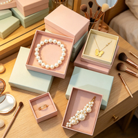 Boîte cadeau portable avec couvercle et fond, en matériaux recyclés, impression personnalisée, avec placement du logo de la marque, pour le marketing des boutiques en ligne